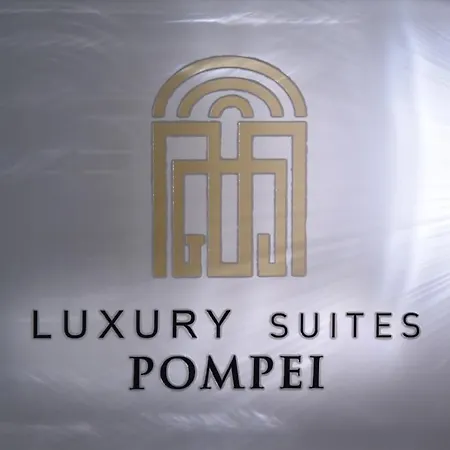 Luxury Apartment *