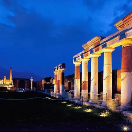 Luxury * Pompei