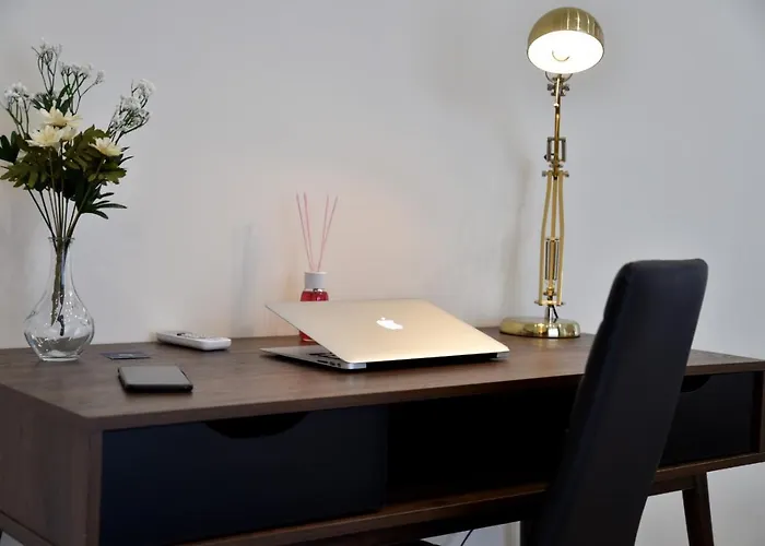 Royal Suites-near Ruins