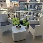 Luxury Suites-near Ruins بومبيي