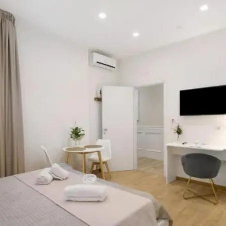 Apartament Luxury Suites-near Ruins Pompeja