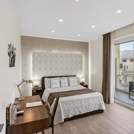 Luxury Suites-near Ruins Apartament Pompeja