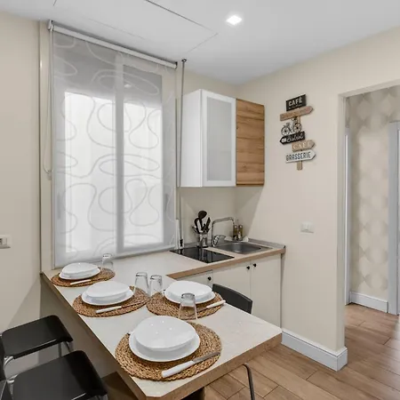 Apartament Luxury Suites-near Ruins